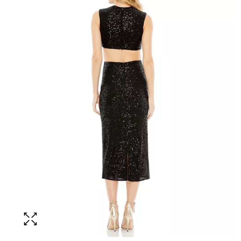 Mac Duggal SEQUIN FRONT TWIST
CUT OUT COLUMN DRESS Size 8 NWT